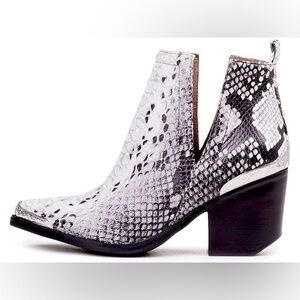 Jeffrey Campbell Cromwell snakeskin boot